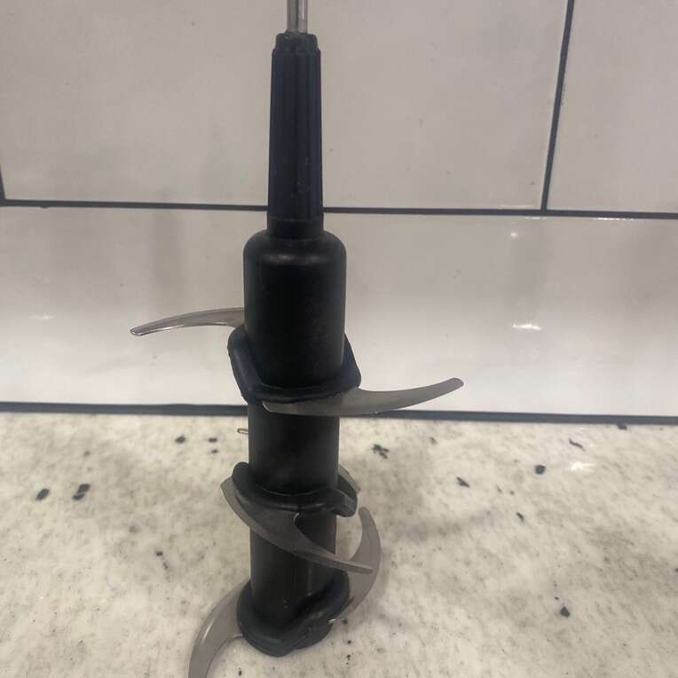 Ninja Blender Professional 900 Watts Blade NJ600