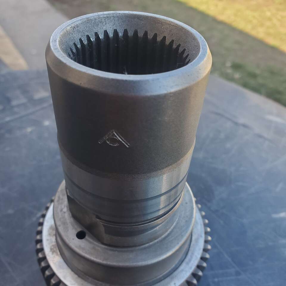 246c input shaft 32 spline.