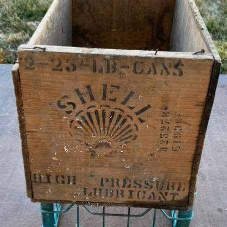 Shell High Pressure Lubricant Wooden Crate