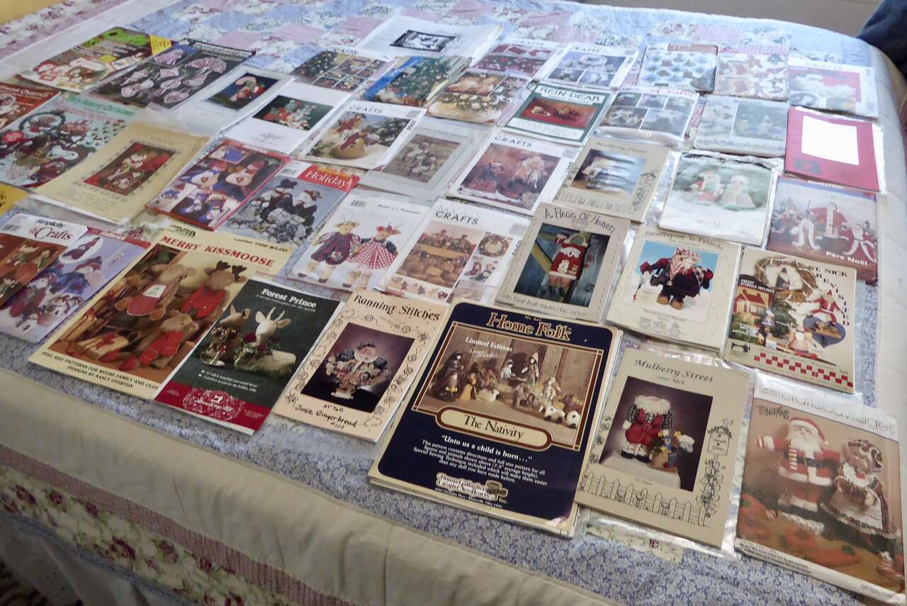 Christmas Sewing Patterns- For Fabric -Nativities, Santas, Gingerbread Dolls, Elves, Snowmen, Reindeers, Ornaments, Door Wreaths