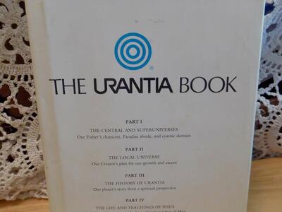 THE URANTIA BOOK- 1955- 10th Printing 1990 With 2096 Pages Hardback With Dust Jacket
