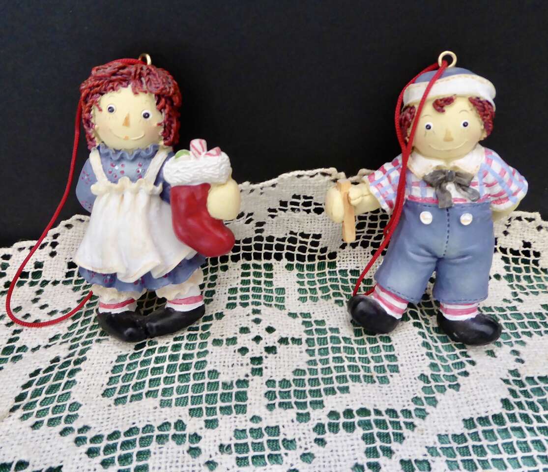 Collectible Ceramic 3 1/4 Inches Tall Raggedy Ann And Andy Dolls Christmas Tree Ornaments For Fun Decor