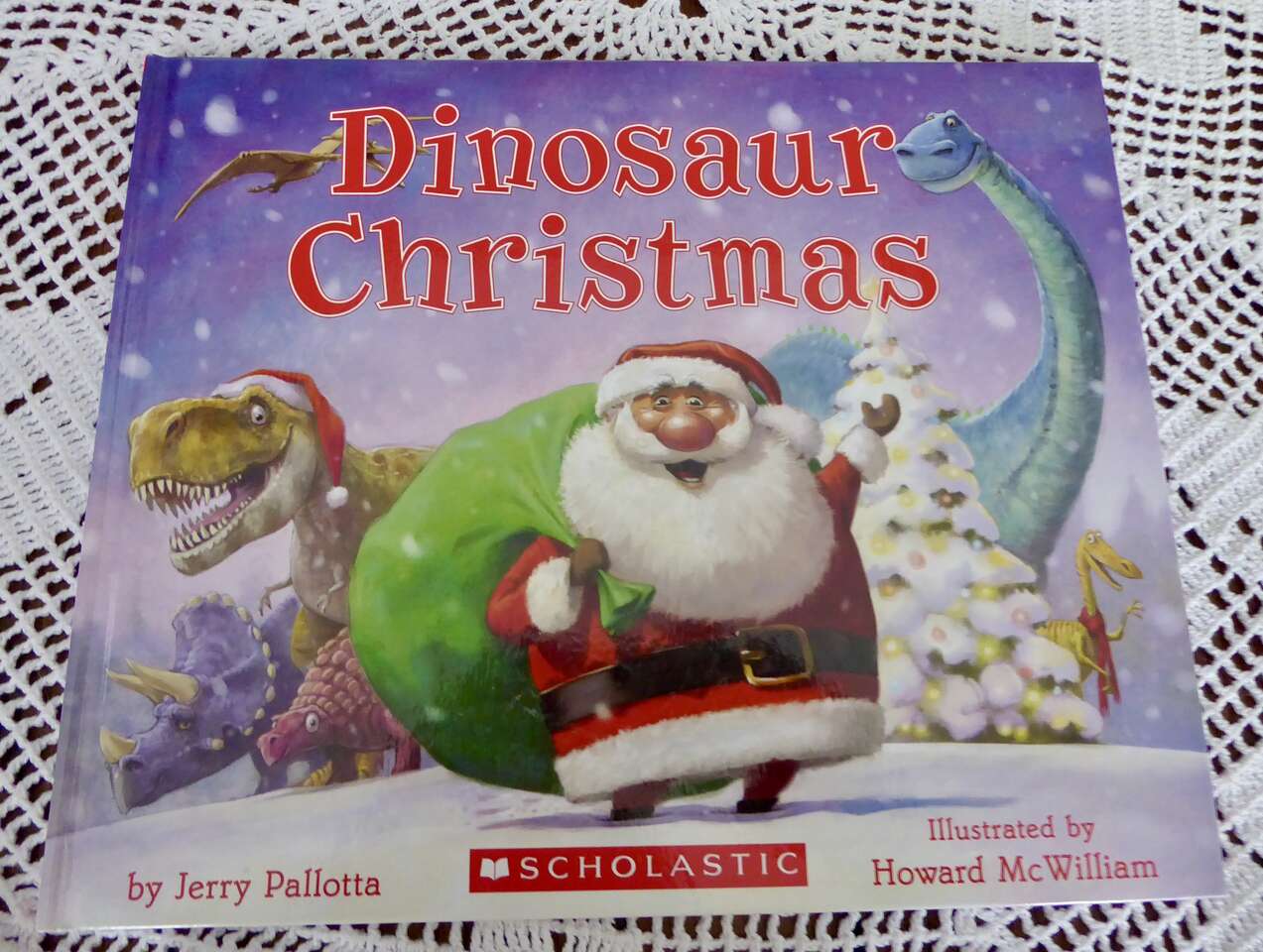 A Dinosaur Christmas Book with 30 Pages Filled With Colorful Pictures For Children That Love Dinosaurs