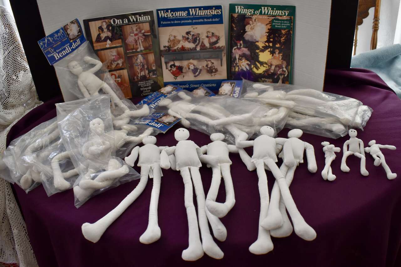 Whimple Street Creations Pre-Made Posable / Wired Cloth Dolls To Dress / Craft With Plus 4 Clothes Pattern Booklets
