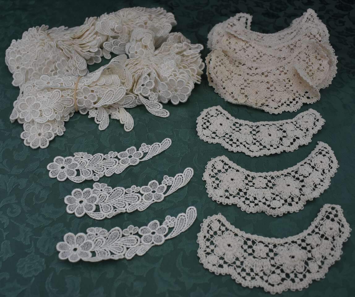 2 Different Sets Crochet / Lace With Several Beautiful Cream Colored Flowers / Leaves Design Pieces For Making Fun Craft Items