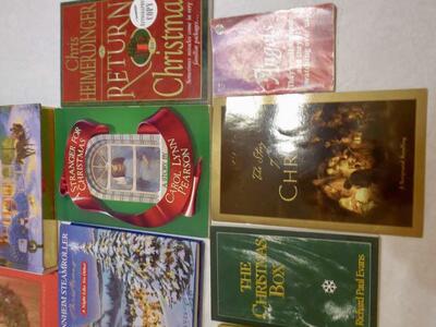 Several Really Great Christmas Books - Hardback / Paperbacks- Some Are Vintage- For Children And Adults