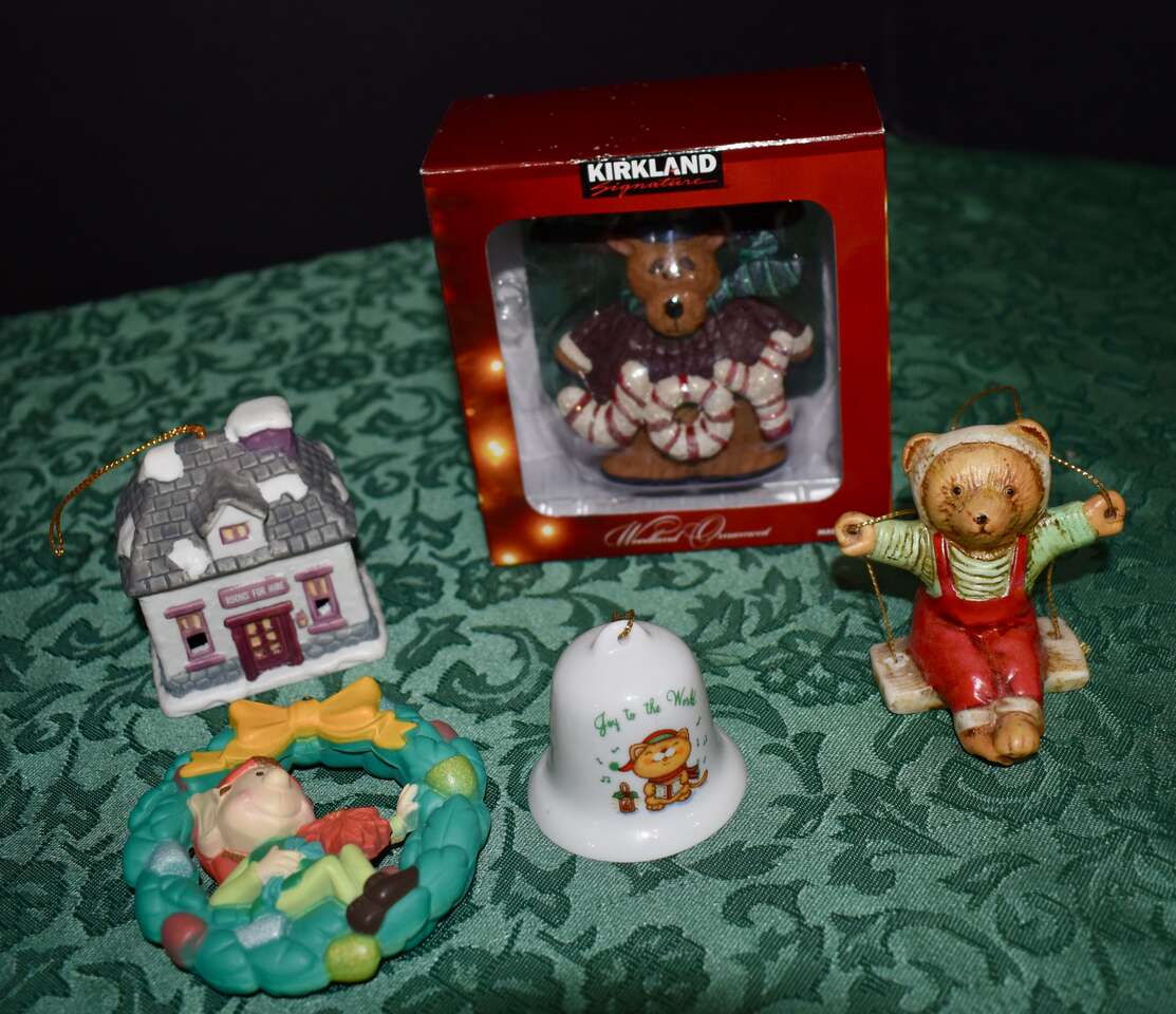 5 Different Really Fun Christmas Ornaments For Your Christmas Tree Or Christmas Wreath