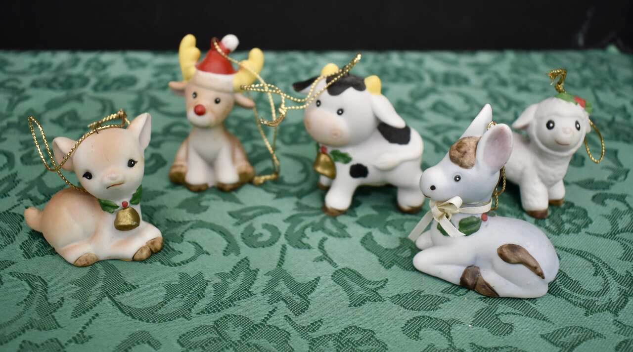 VINTAGE HOMCO HOME INTERIORS CERAMIC CHRISTMAS TREE ANIMALS ORNAMENTS SET OF 5