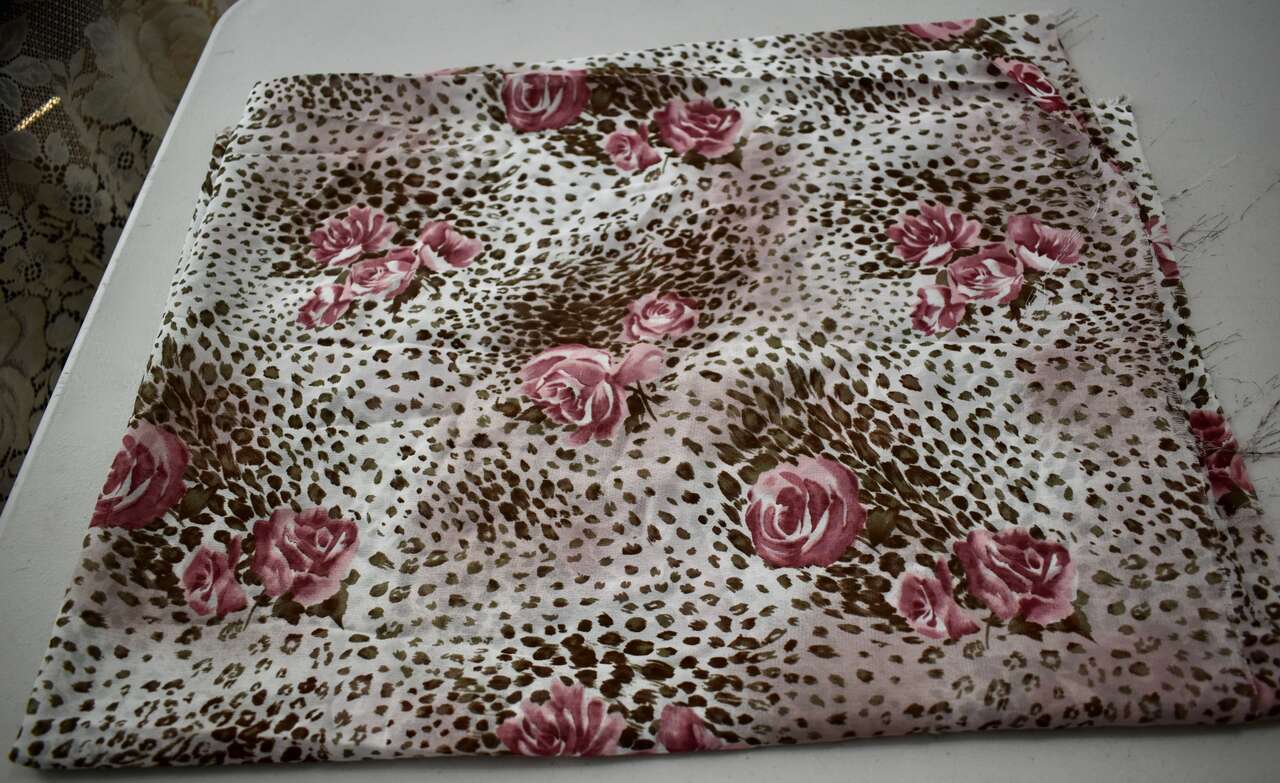 Beautiful Nylon / Silk Type Floral Fabric With Pink Roses Great For Making Scarves, Doll Clothes, Pillows And Other Crafts