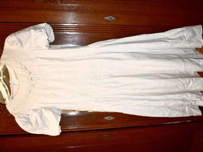 Beautiful Vintage White Cotton Battenburg Lace Young Ladies Jr. Size 11 / 12 Dress With Sleeves