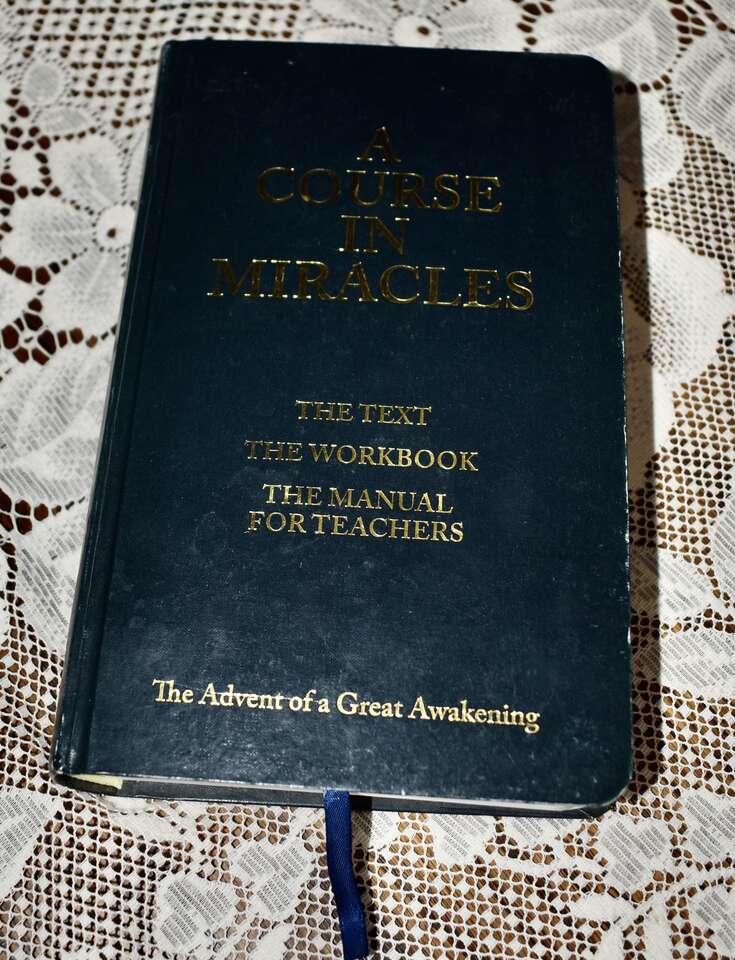A COURSE IN MIRACLES- The Text- The Workbook- The Manual For Teachers- 2007 Edition