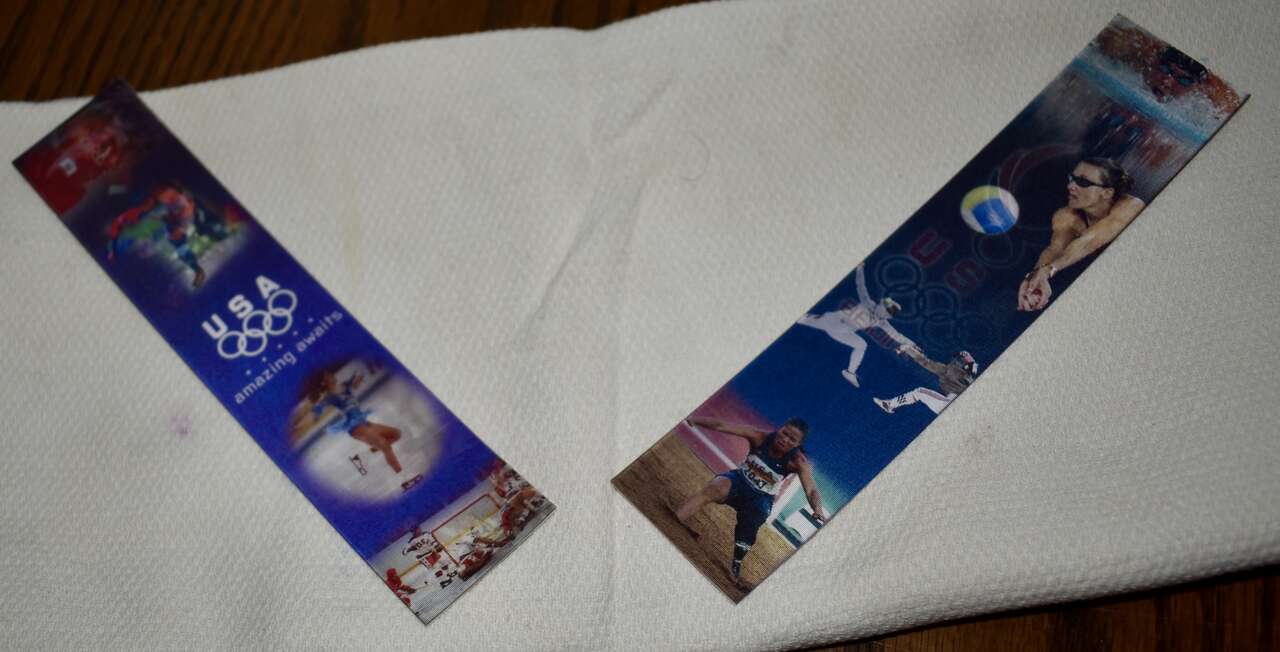 RARE - SET OF 2 HOLOGRAPHIC DOUBLE SIDED- BOOKMARKS- A  BEIJING 2008 OLYMPIC GAMES -USA + A 2010 WINTER GAMES