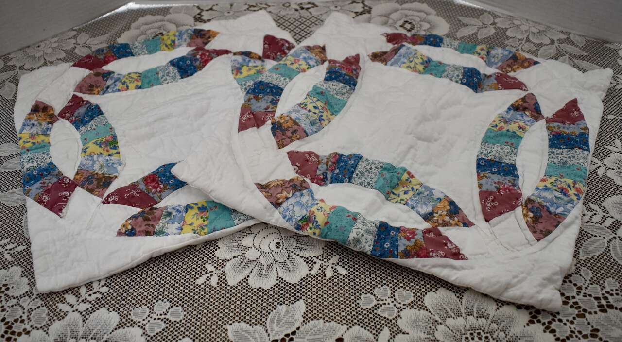 Set of 2 Very Pretty Handmade Wedding Ring Pattern Design  For Decor Pillow Covers With Zipper Closures