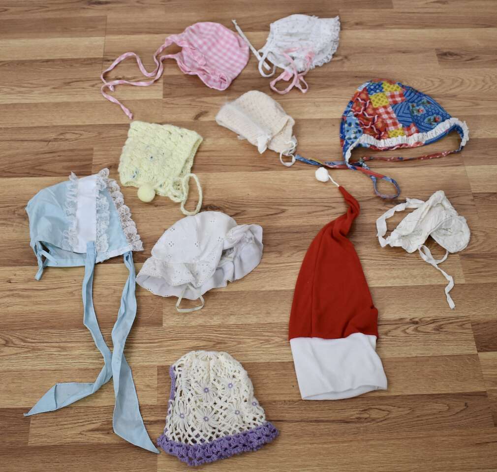 Several Vintage Baby / Toddler Hats And Bonnets — Some Are Crochet