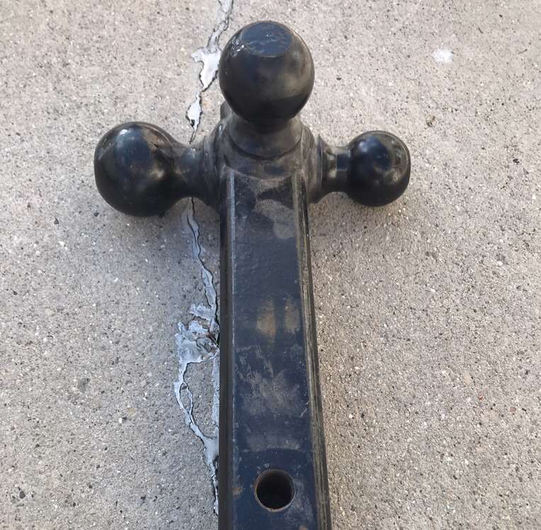 Triple ball receiver