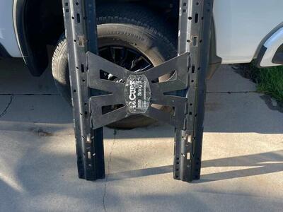 Curt 20,000 Pound 5th Wheel Hitch