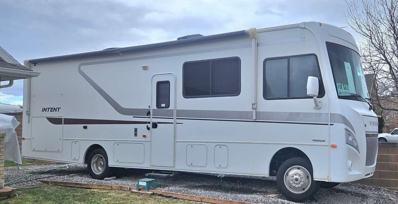 2018 Winnebago 31-P