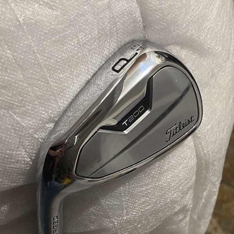 Lefty Titleist T200 Pitching Wedge