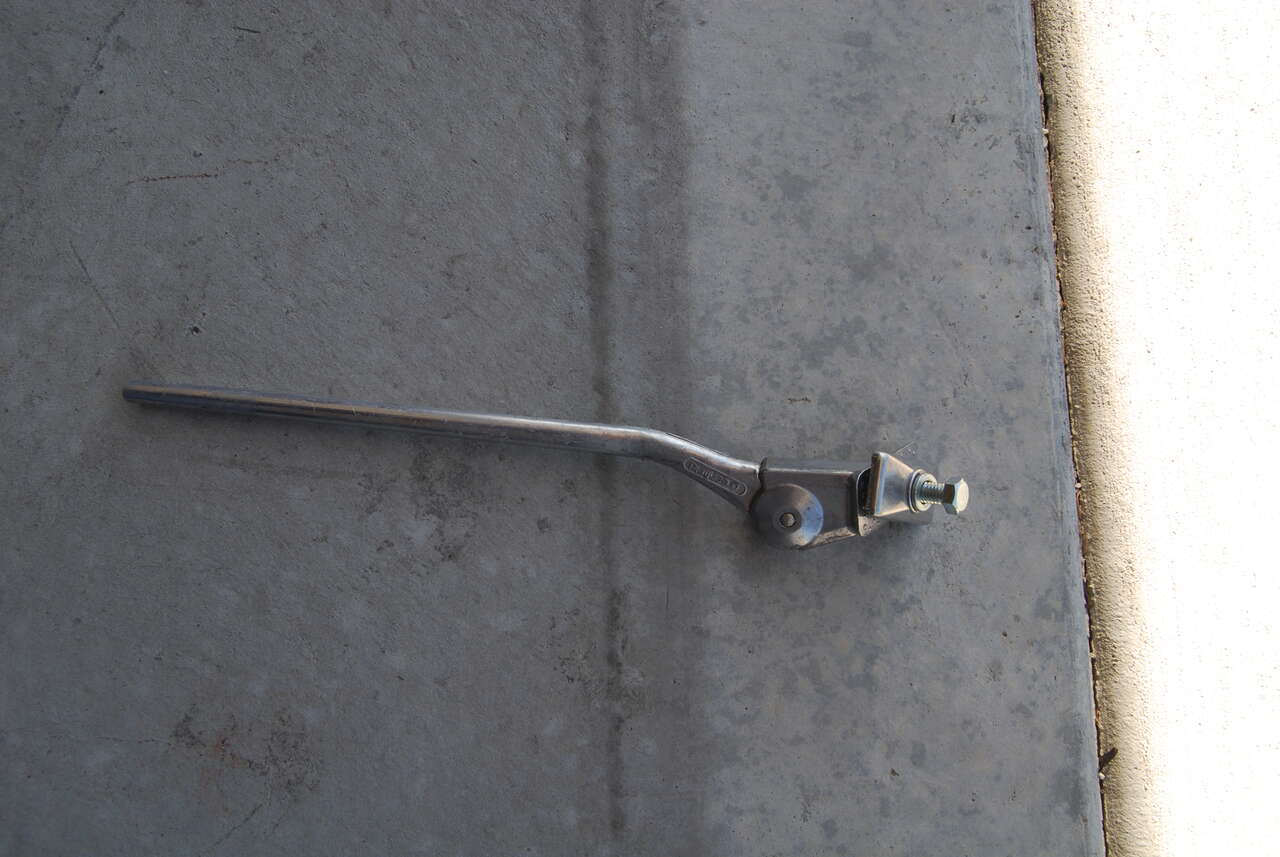 Greenfield alloy kickstand