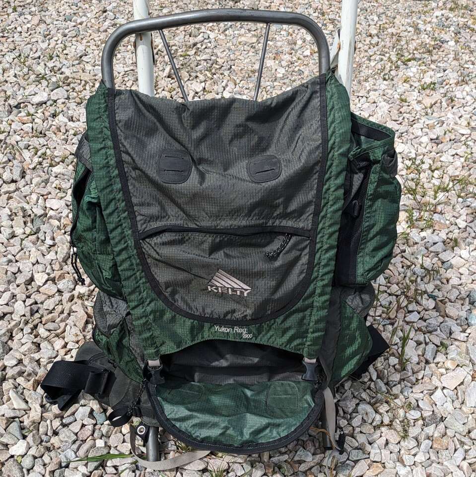 Kelty Yukon Reg 2900 Padded Frame Camp Backpack