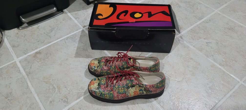 I pay  $270. I'm sell.in for  $45 Icon Gustav Klim