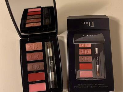 New Dior compact lip & shadow palette