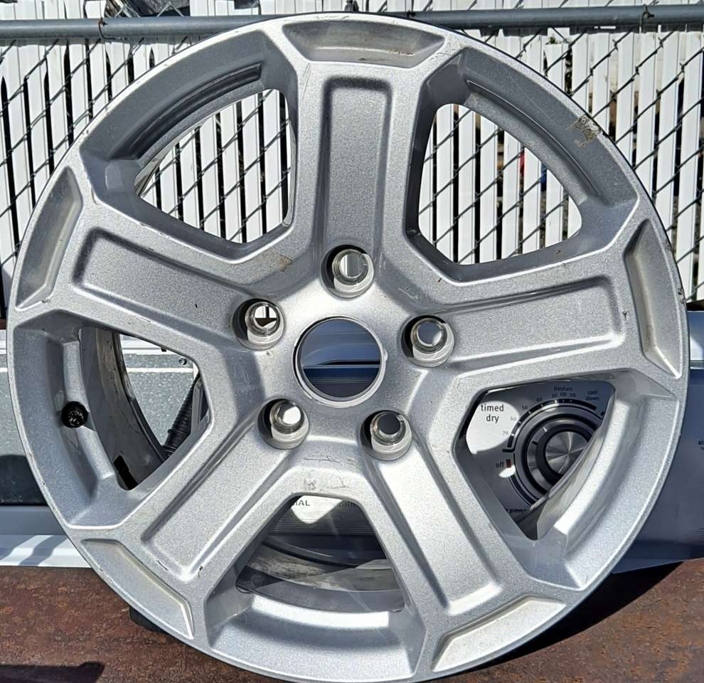 Aluminum Chevy or GM Rim
