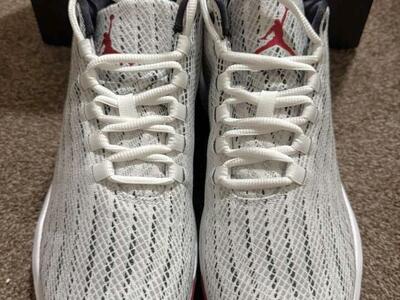 Nike Jordan B. Fly