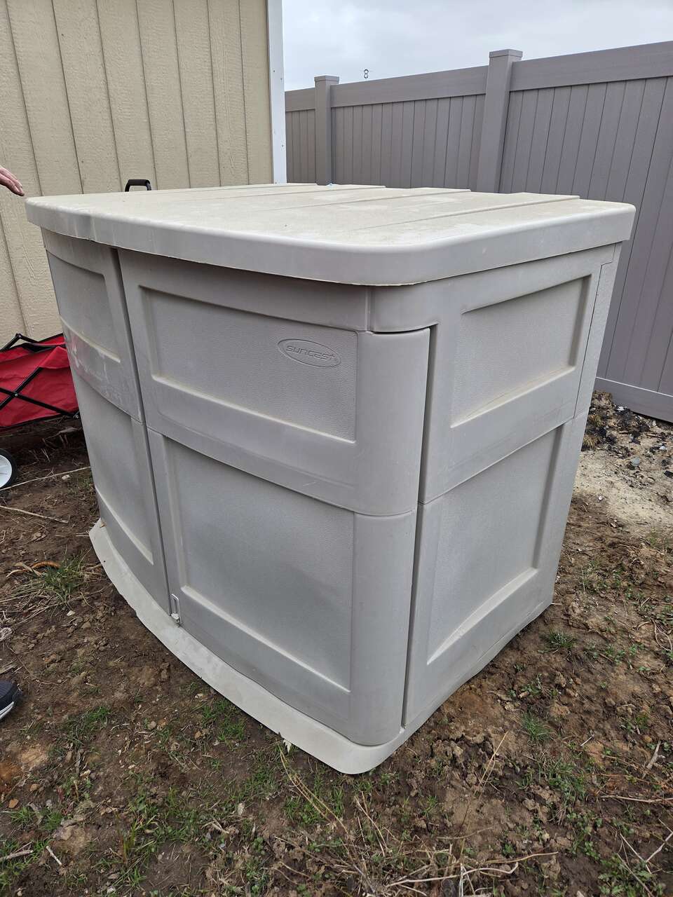 Extra large Suncast Horizontal Utility Shed great for outdoor equipment,  garden,  toys