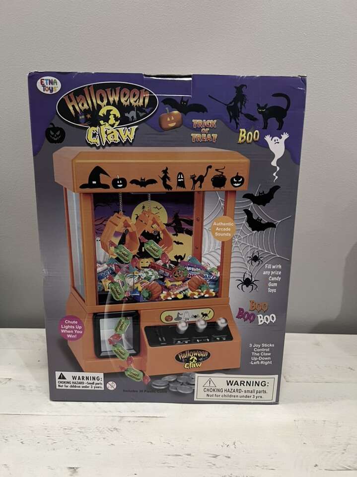 Halloween Claw Arcade Game