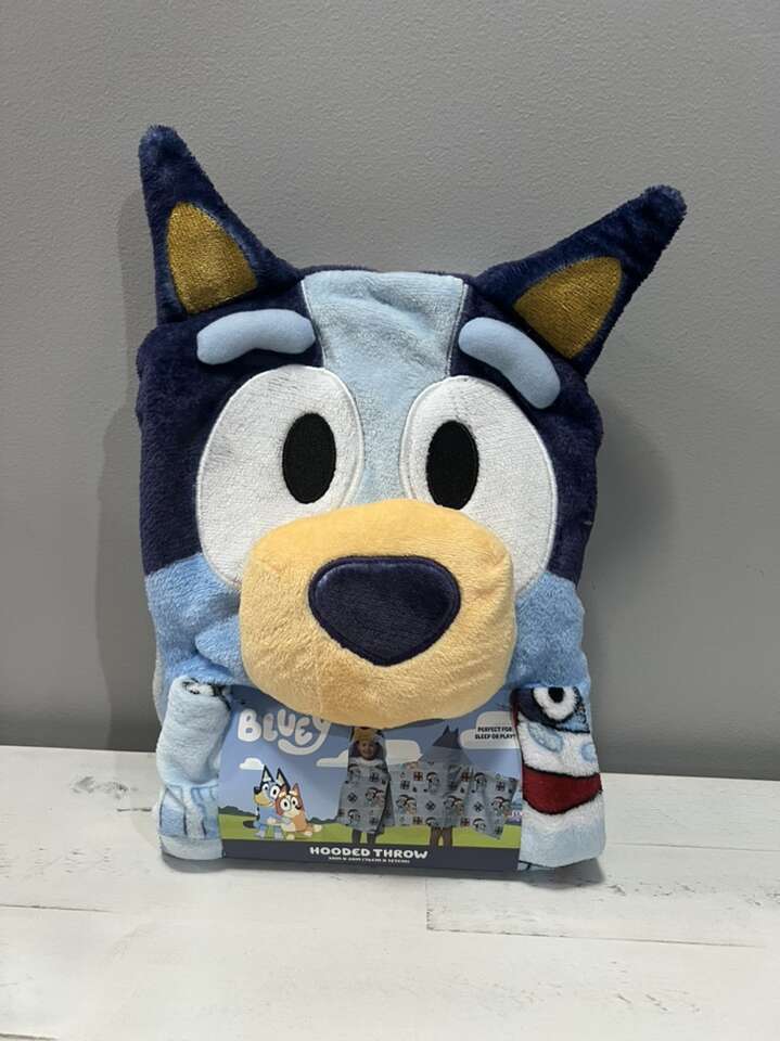 Christmas Bluey & Bingo Hooded Throw