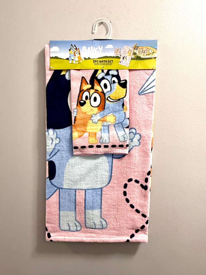 Valentines Bluey & Bingo 2 Piece Bath Set