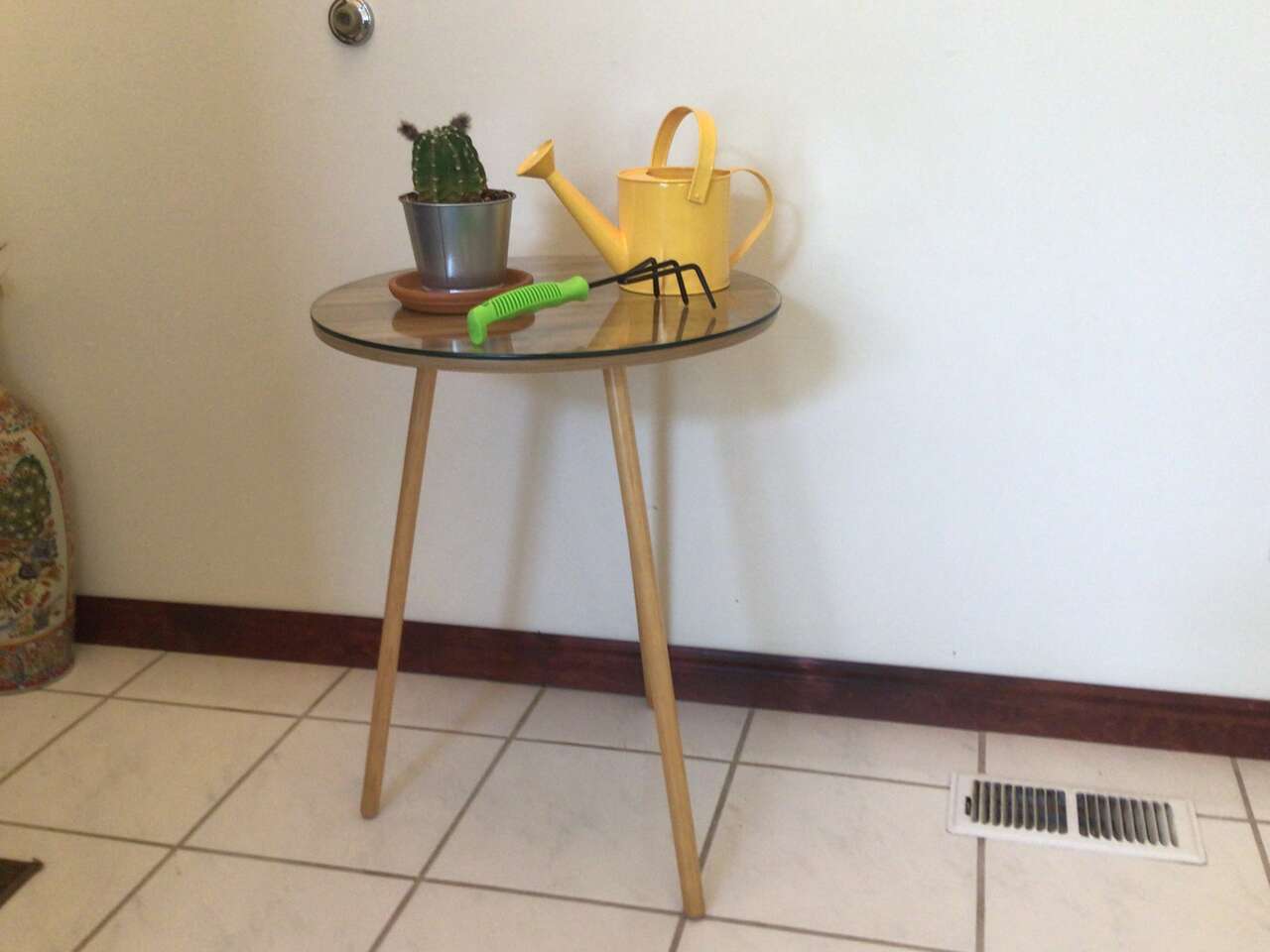 Round end tables with glass