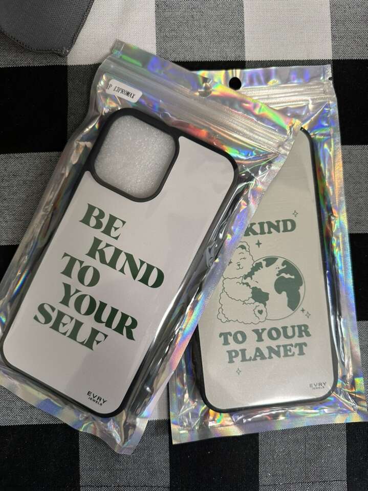 BRAND NEW Evry Jewels iPhone 13 Pro Max Cases