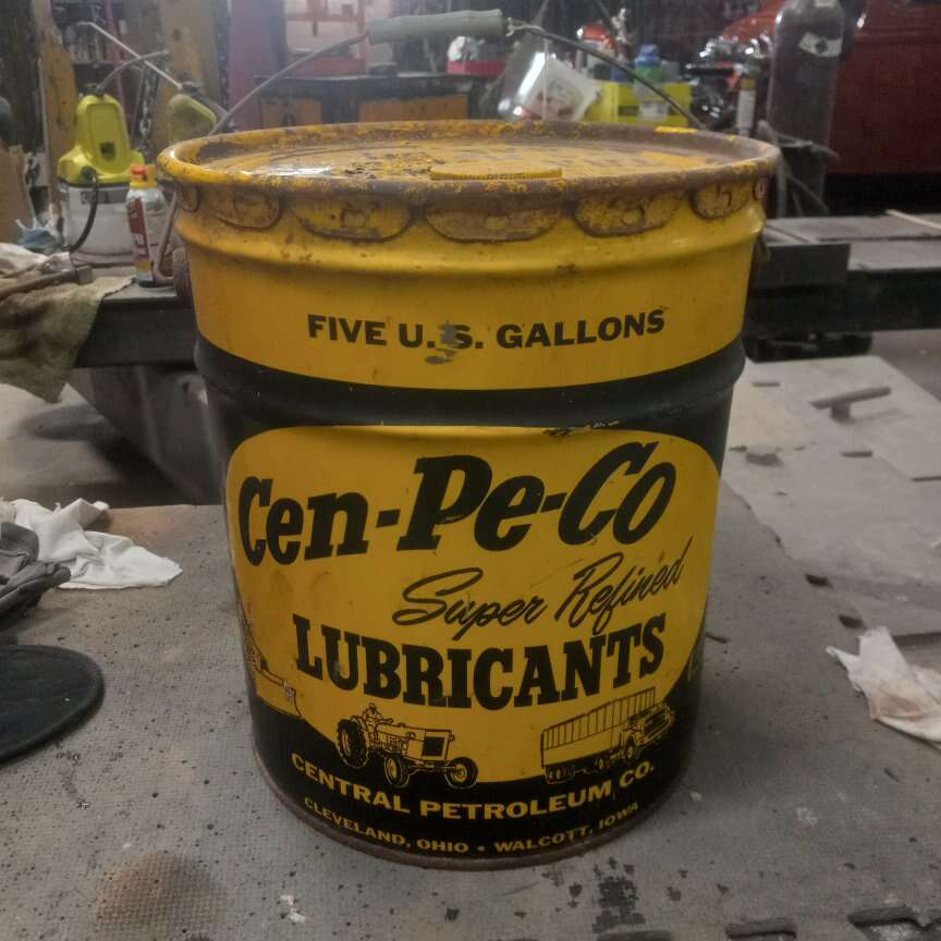 5 gallon Cen-Pe-Co Oil Can