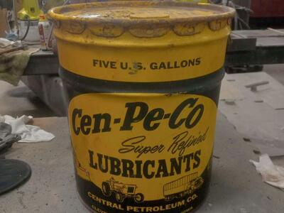 5 gallon Cen-Pe-Co Oil Can