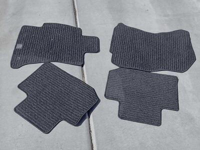 Subaru Forester 2016 Factory Carpet Floor Mats New