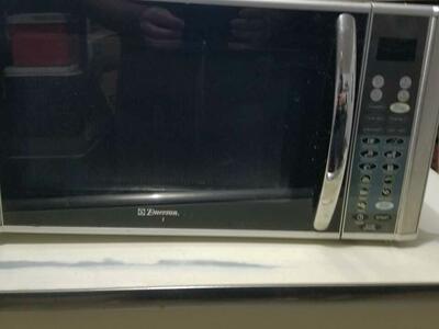 EMERSON MICROWAVE