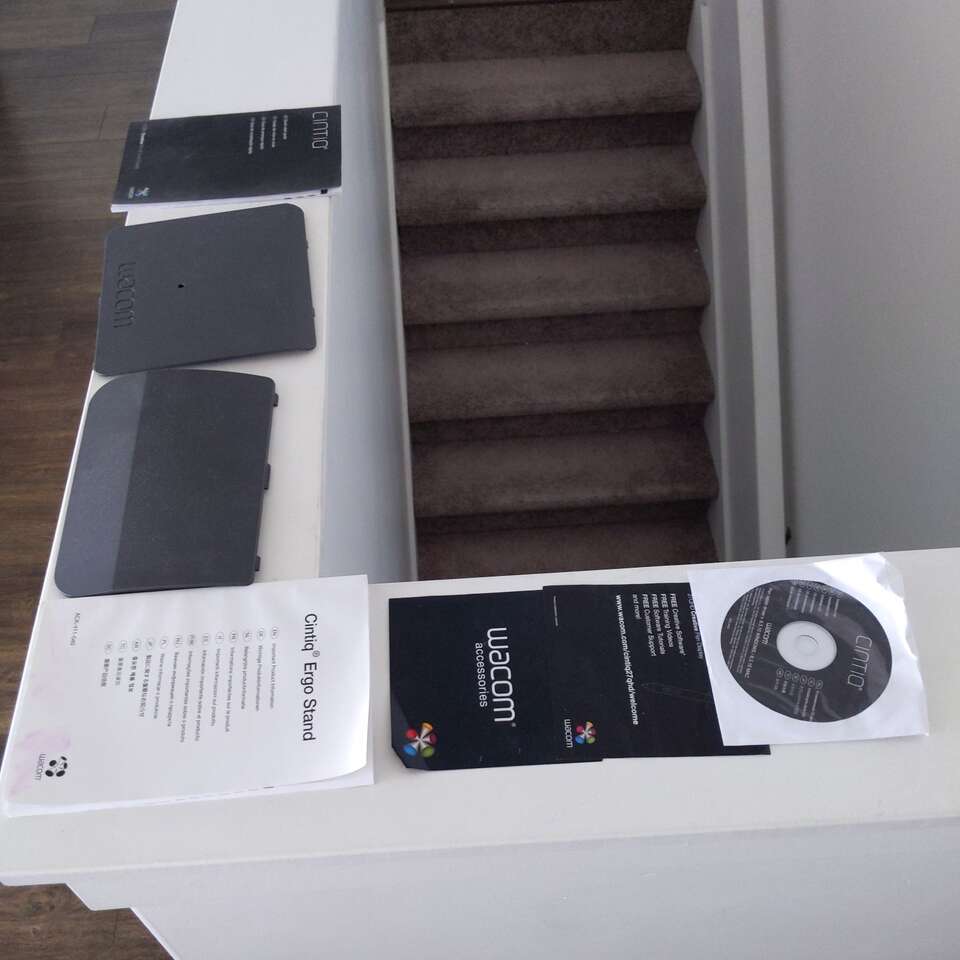 Free Wacom Cintiq Items Pictured FREE ksl com