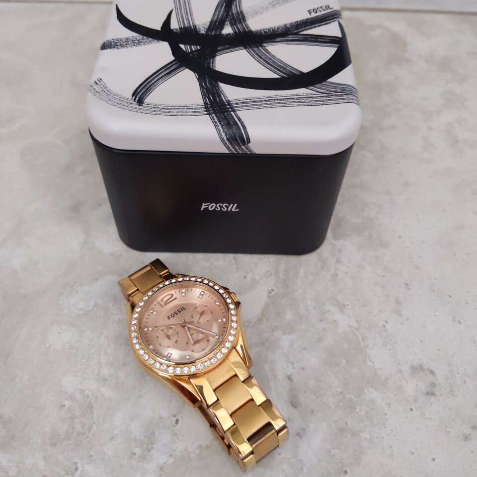 Beautiful Authentic Gold Color Fossil Watch