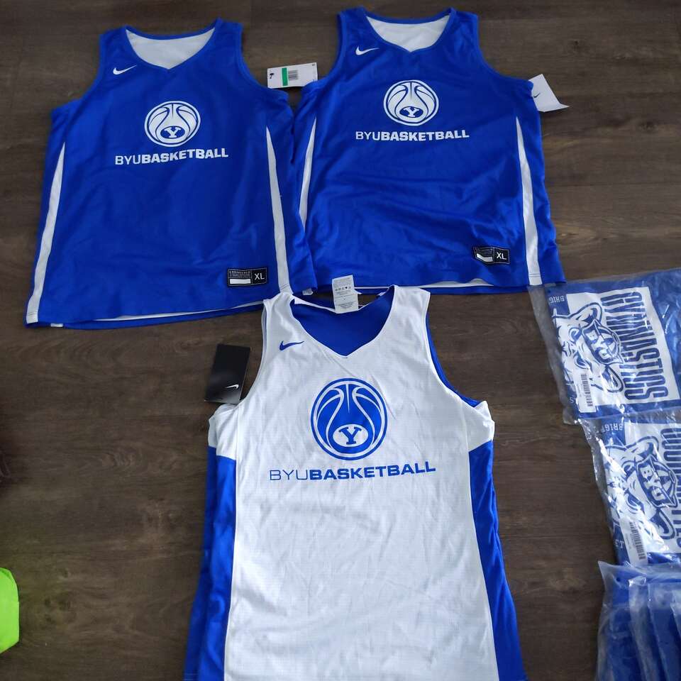 Brand New BYU Nike Basketball Jerseys Kids L XL