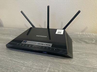 Netgear R6700 v3 Smart Wi-Fi Router