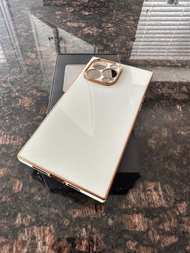 iPhone 12 13 14 Pro Max / Plus Square Case