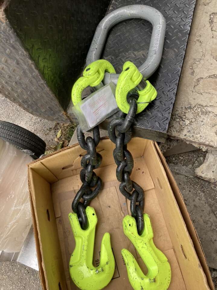 gunnebo sweden 7/8 x 3ft 6' Type DOG 2-Leg Grade 100 Chain Sling - 61100 lbs WLL