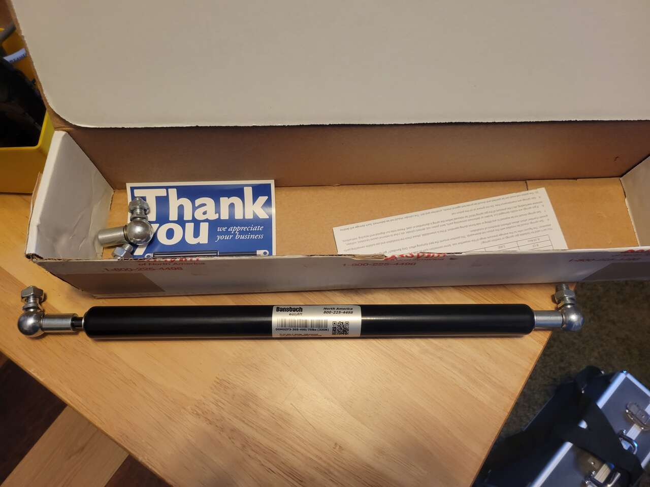 Gas Strut - Bansbach, D0M0ZF3-305-400 / 75lbs