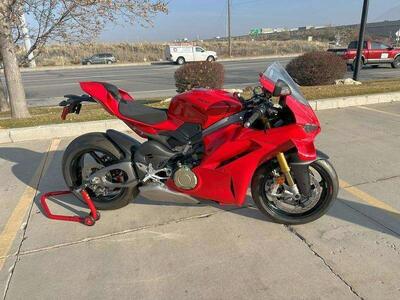 2025 Ducati PANIGALE V4S