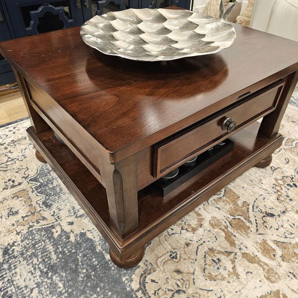 Coffee table "Estate Sale"