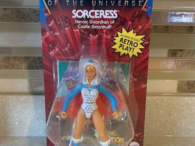 Origins Sorceress Action Figure