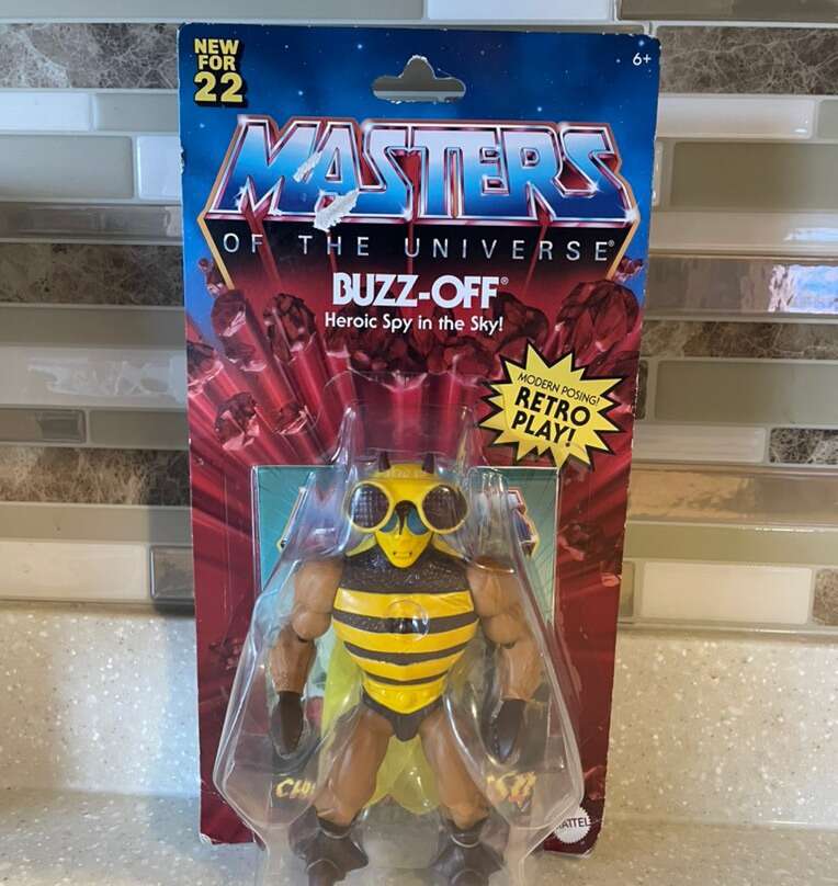 Origins Buzz-Off Action Figure