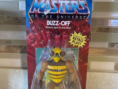 Origins Buzz-Off Action Figure